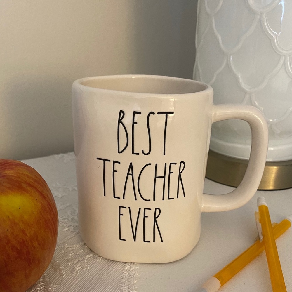 🍎🍏TEACHER APPRECIATION Rae Dunn TEACHER MUG 🍏🍎